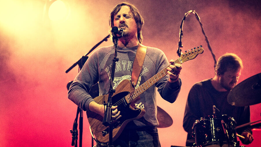 Sturgill Simpson Serves Up Three Hour Plus Marathon Set at Boston’s MGM Music Hall (SHOW REVIEW/PHOTOS)