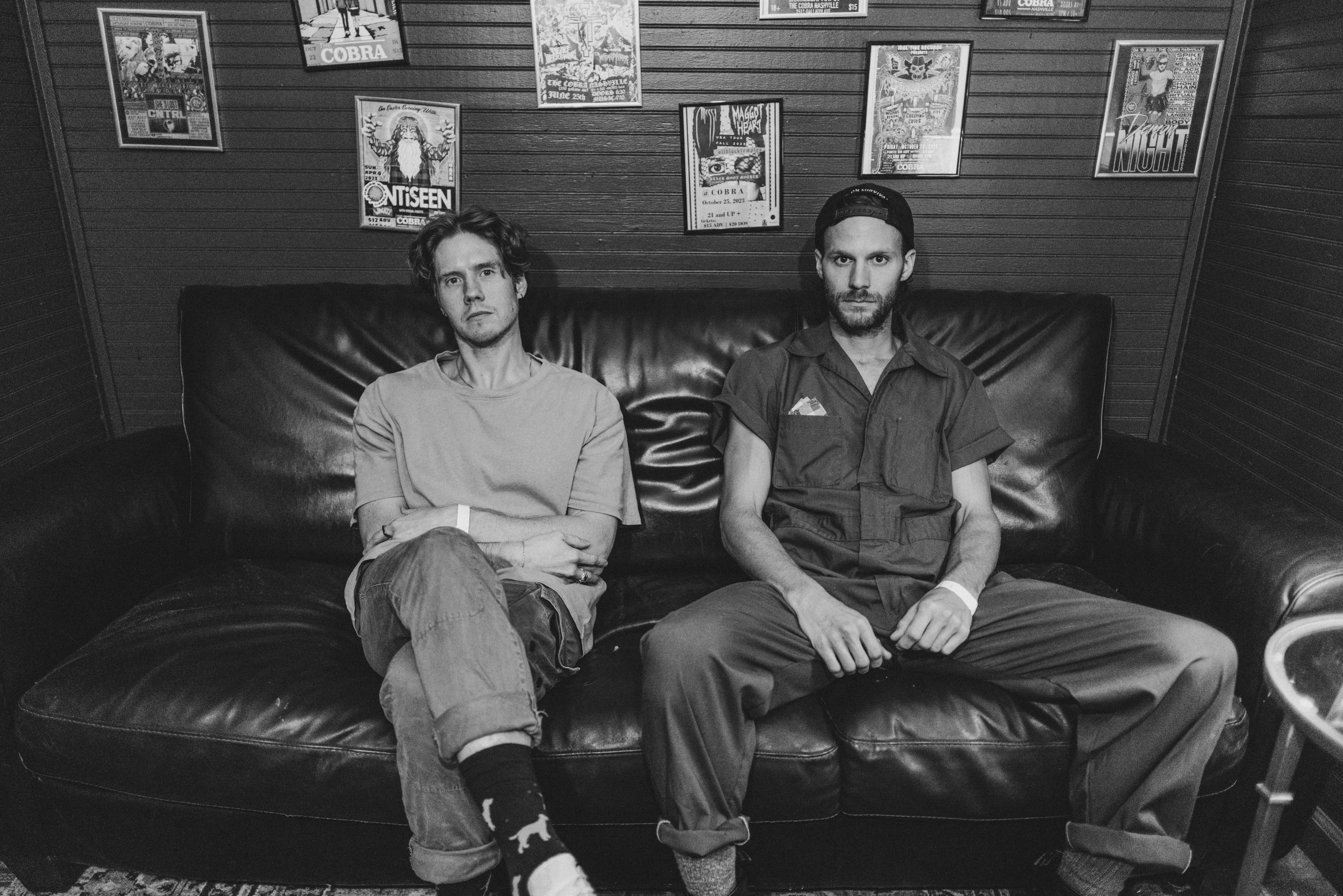 LISTEN: Horsebread Craft Enticing Indie Rock With Soaring Vocals With “Ontherun”