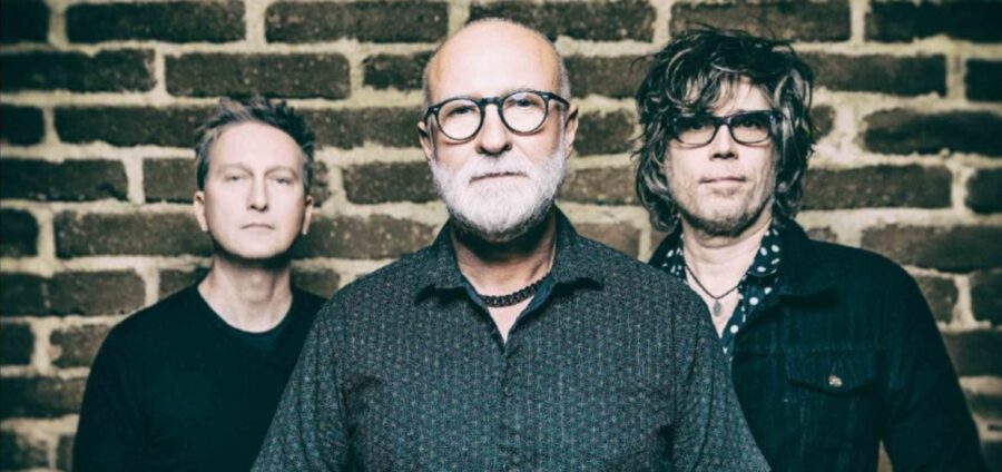 Bob Mould Announces New Solo Album ‘Here We Go Crazy’ & Spring Tour