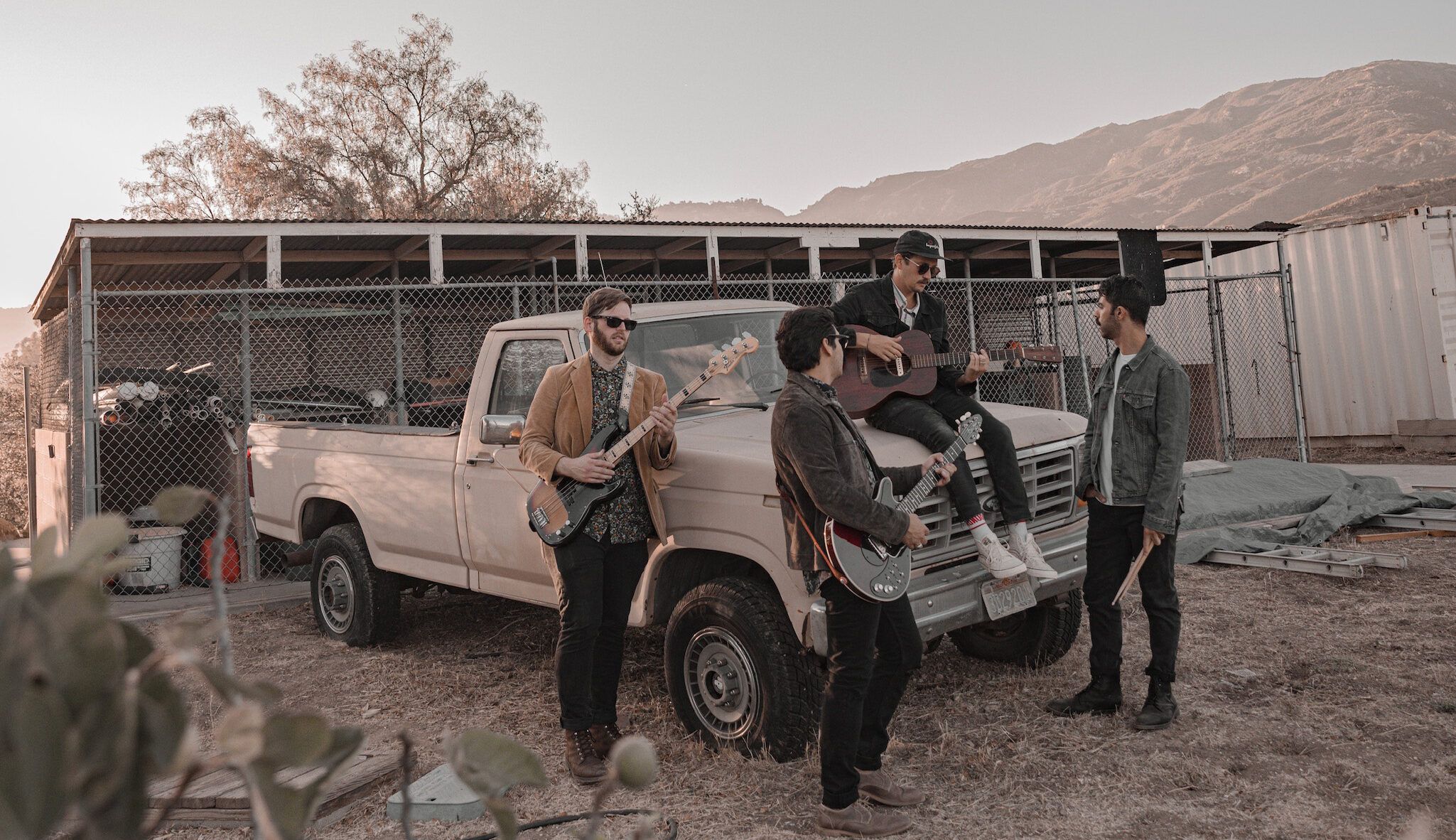 LISTEN: Plastic Harpoons Craft A Quaint Country Anthem With Heartfelt Songwriting On “Struck Gold”