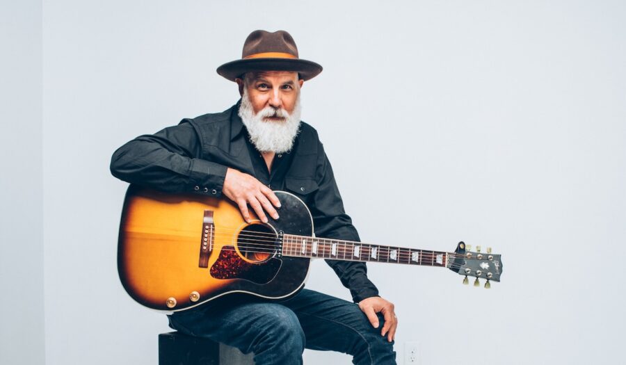 SONG PREMIERE: A. Lee Edwards Holds Onto Fond Memories with Warm Country-folk Tune “Carolina Blue”