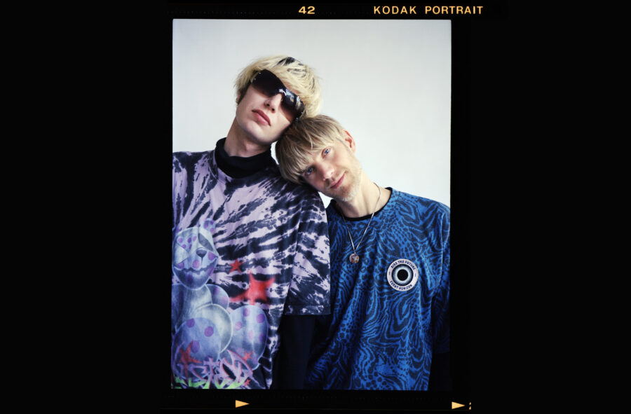 LISTEN: 100%WET’s “Over Me” Takes You On A Wild Ride Through Shoegaze Vocals and Chaotic Drums