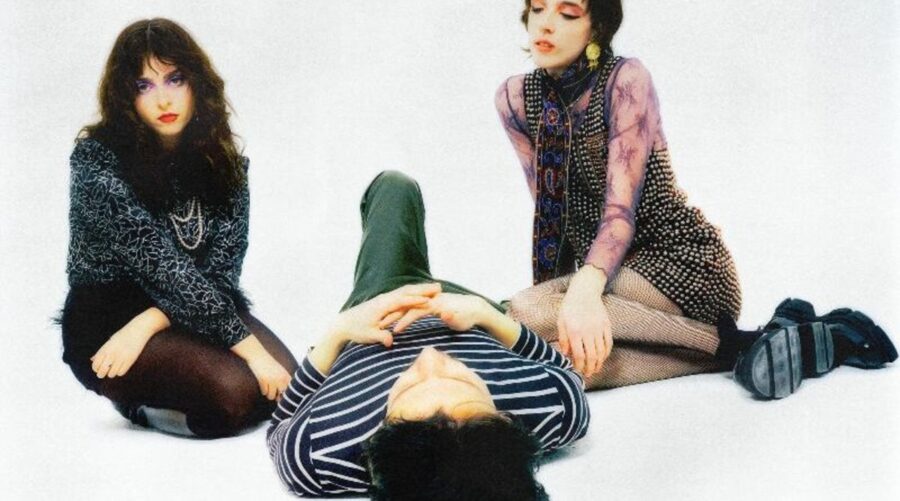 The Velveteers Incorporate Hard Hitting Primitive Rock & Flashy Substance On ‘A Million Knives’ (ALBUM REVIEW)