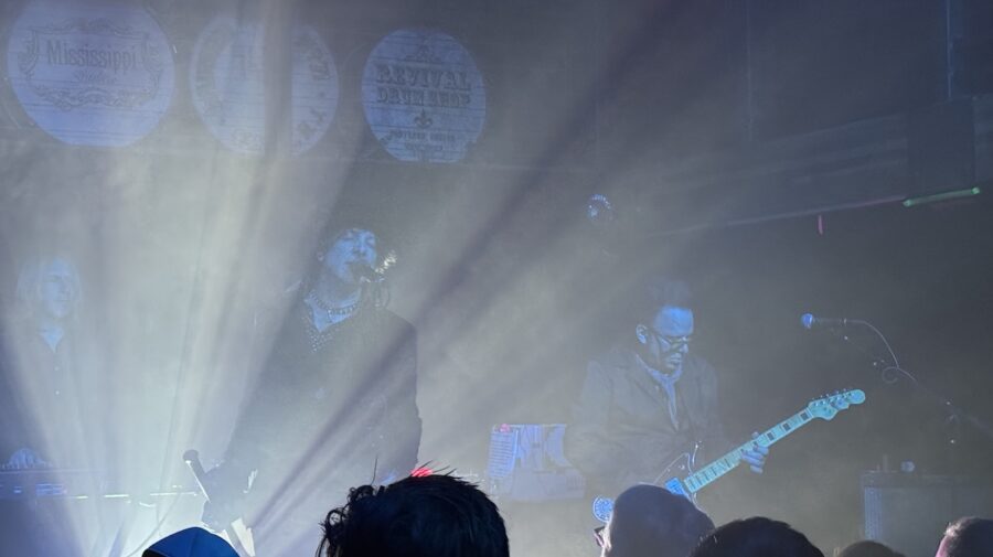 Mercury Rev Traverse Vibrant Psych-pop Terrain at Portland, Oregon’s Mississippi Studios (SHOW REVIEW)