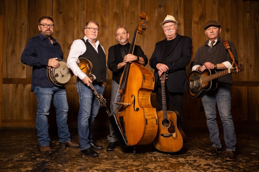 Bluegrass Mainstays The Seldom Scene Hit Home With Hearty ‘Remains To Be Scene’ (ALBUM REVIEW)