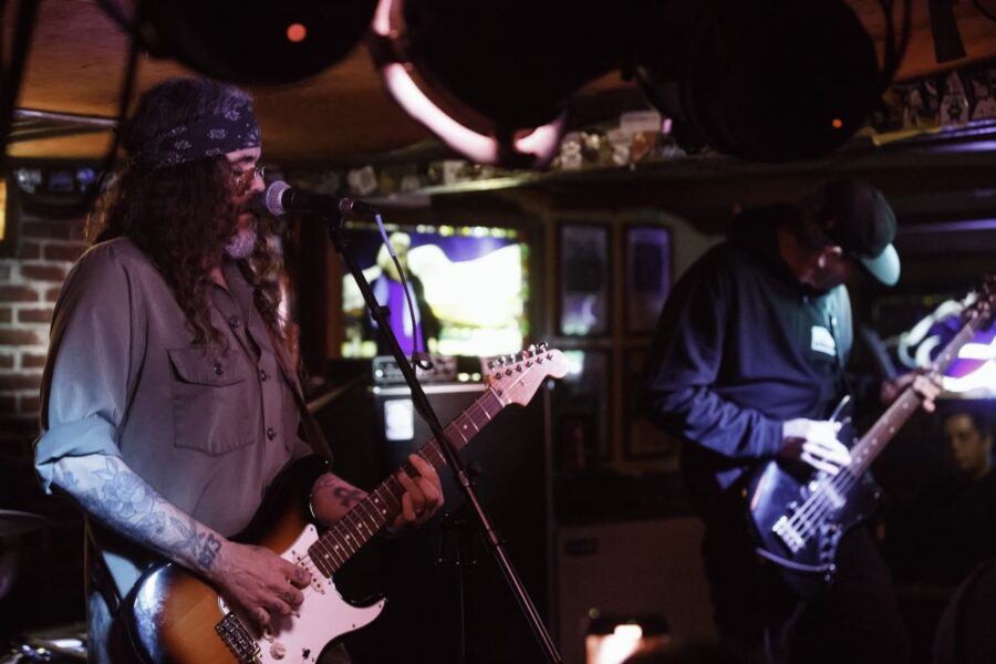 Brant Bjork Trio at John & Peter’s: Stoner Rock Royalty in Suburban Philadelphia (SHOW REVIEW)