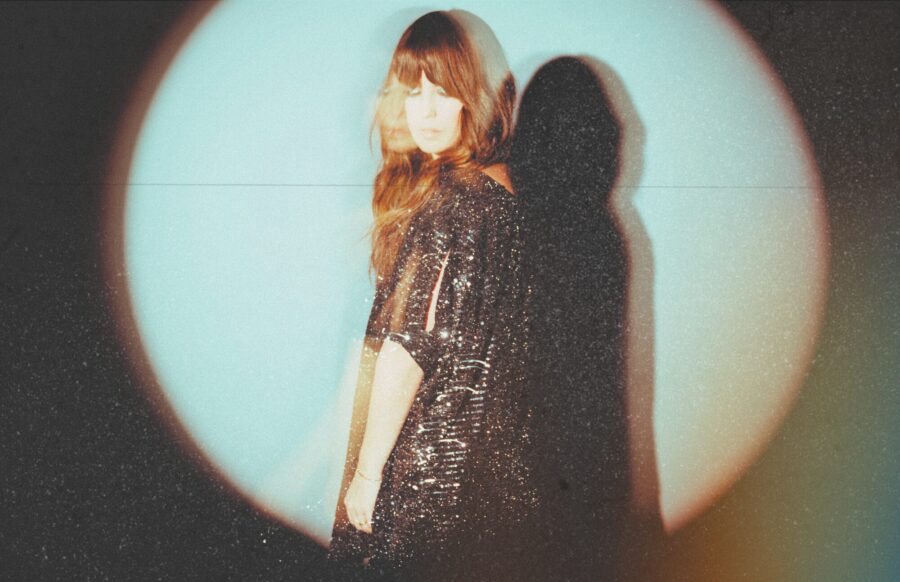 LISTEN: Rebecca Haviland & Whisky Heart Present Traditonal Folk In A New Light On “Fourth of July”