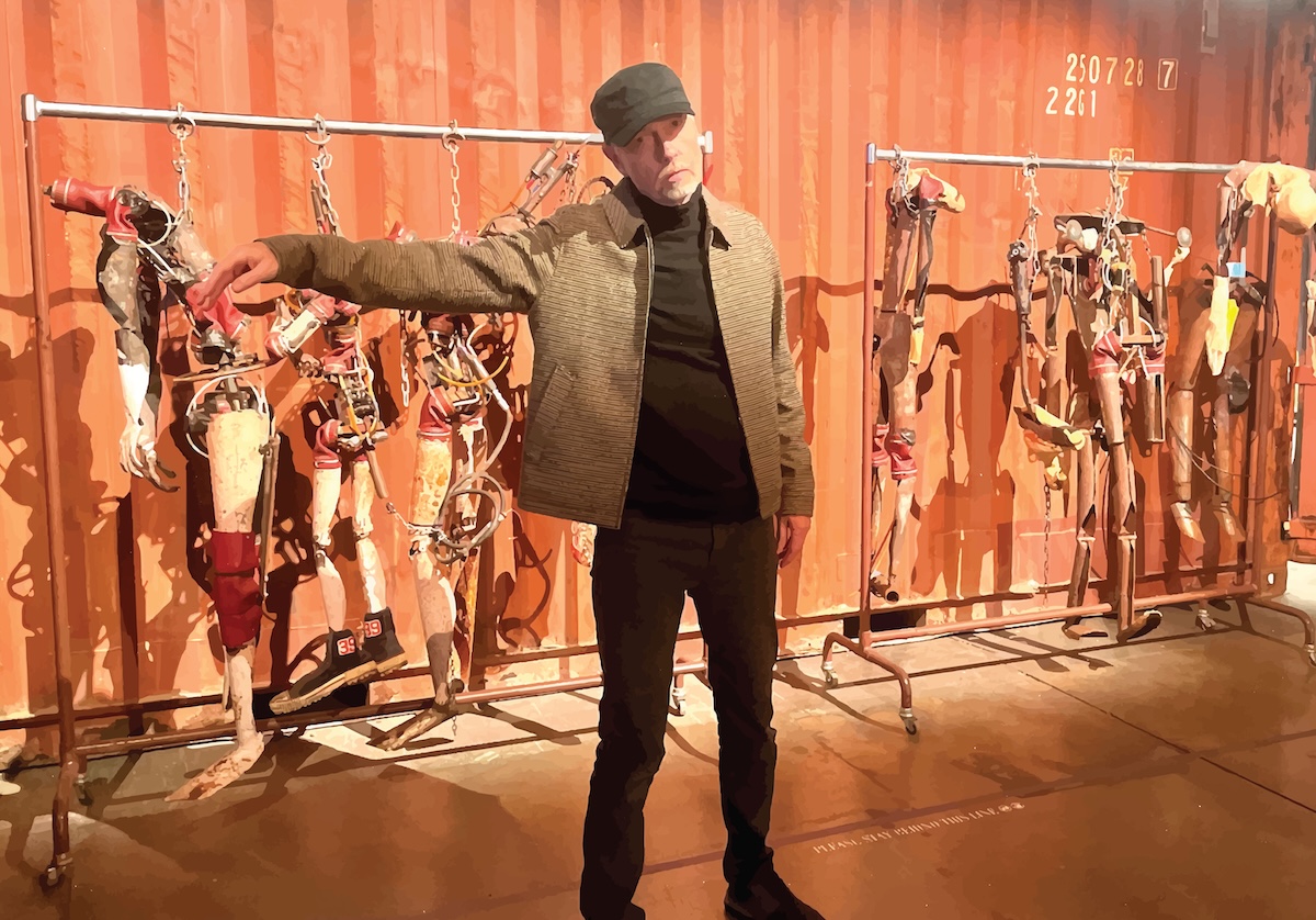 SONG PREMIERE: Dennis Davison (Jigsaw Seen) Crafts Grandiose and Rocking Psych Pop Sound on “Putting Up With People”