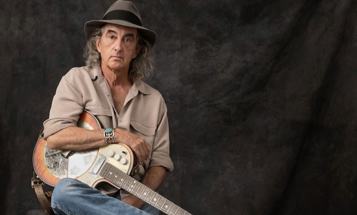 James McMurtry Returns With Masterful Story Telling & Truth Laying On ‘The Black Dog and the Wandering Boy’ (ALBUM REVIEW)