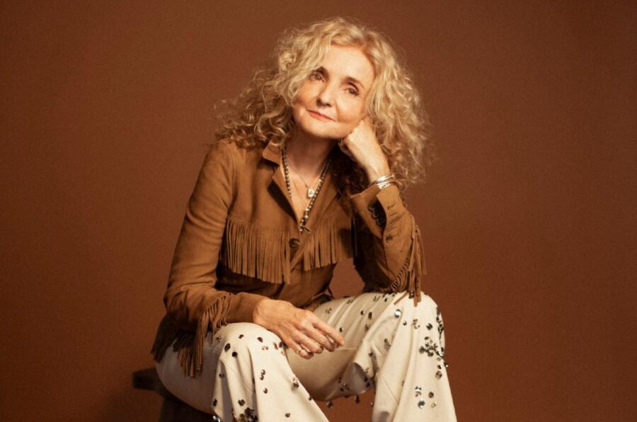 Patty Griffin Returns With Chillingly Introspective & Accomplished ‘Crown of Roses’ (ALBUM REVIEW)