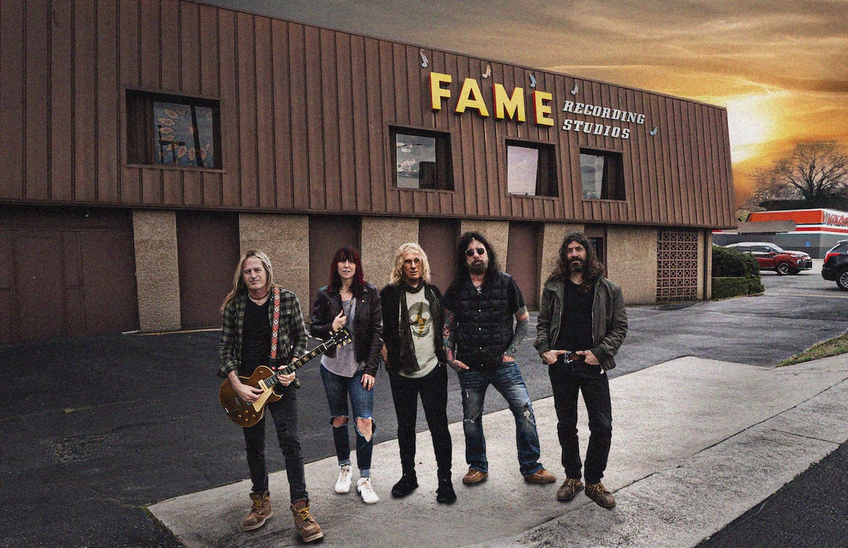 VIDEO PREMIERE: The Dead Daisies Capture Blues and Rock and Roll Spirit of Muscle Shoals in Documentary and New Album ‘Lookin’ For Trouble’