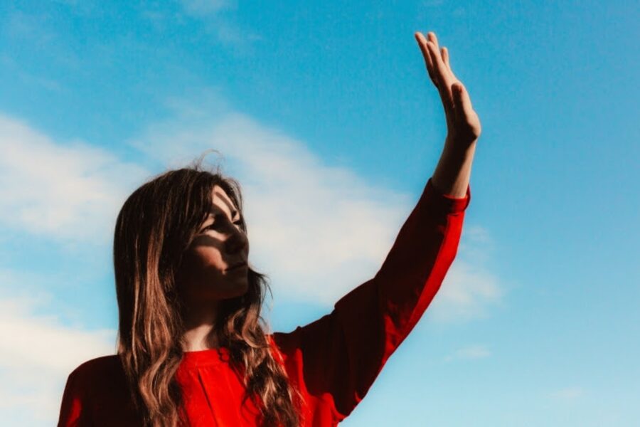 CAUSTIC COMMENTARY: Anna Tivel, Margo Price, Moviola, LUCIE SUE, Flyte & More