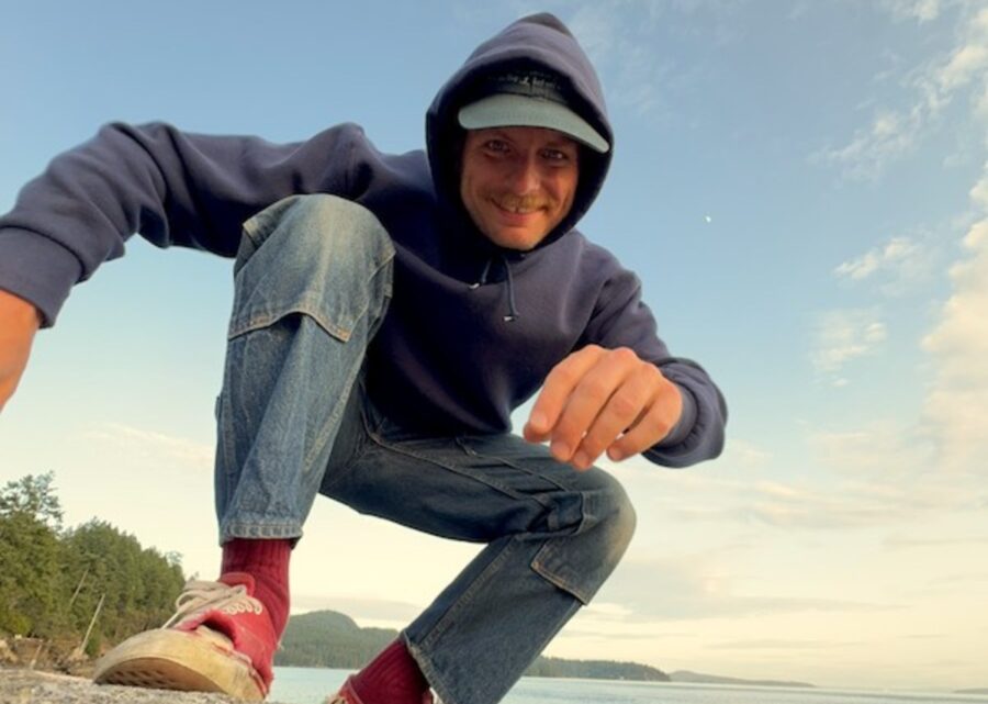 Mac DeMarco Kicks Off Massive World Tour With An Extensive Setlist At The Greek Theater In Los Angeles (RECAP)