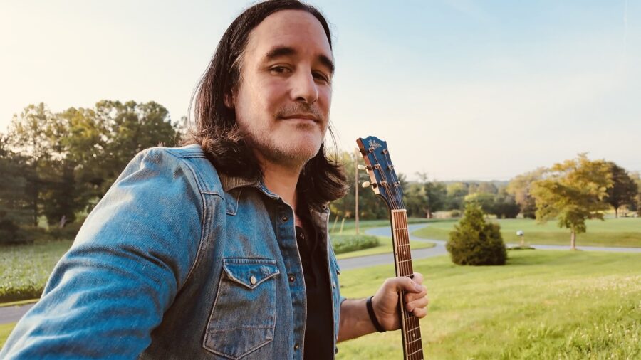 SONG PREMIERE: Scott Tournet Displays Stirring Range & Depth On “The Circle” Off Upcoming Album ‘Home’