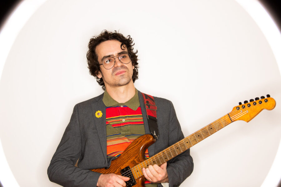 LISTEN: Dale Jr. Reimagines Modern Indie Rock With Grunge-inspired Flair On “Jelly Belly”