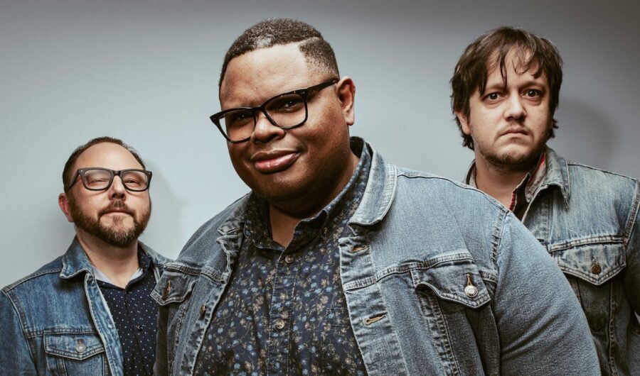 VIDEO PREMIERE: J Isaiah Evans & The Boss Tweed Inject Lucinda Williams’ “Honey Bee” with Explosive Rock and Roll Charge