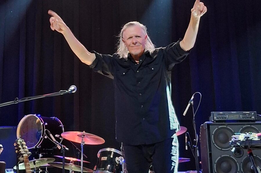 Swans’ “Ugly Temperaments” Create Profound Statements At Chicago’s Metro (SHOW REVIEW)