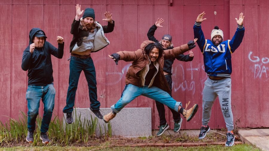 SONG PREMIERE: Talented New Orleans Sidemen Come Together as Captain Buckles for Soulful Blues-Rock Tune “Bus Station Blues”