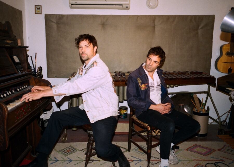 Brad Barr Talks New Barr Brothers LP ‘Let It Hiss,’ Finding Sobriety, Collaborating with Marco Benevento, Jim James, Klô Pelgag and Others (INTERVIEW)