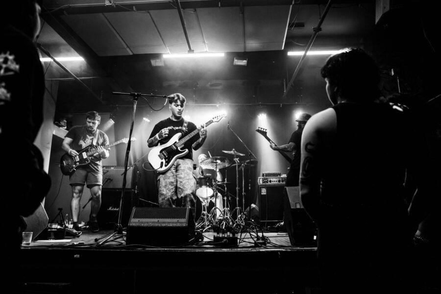 LISTEN: Summer of Peril Craft Cathartic Shoegaze With Stunning Theatrics On “Streetlights”