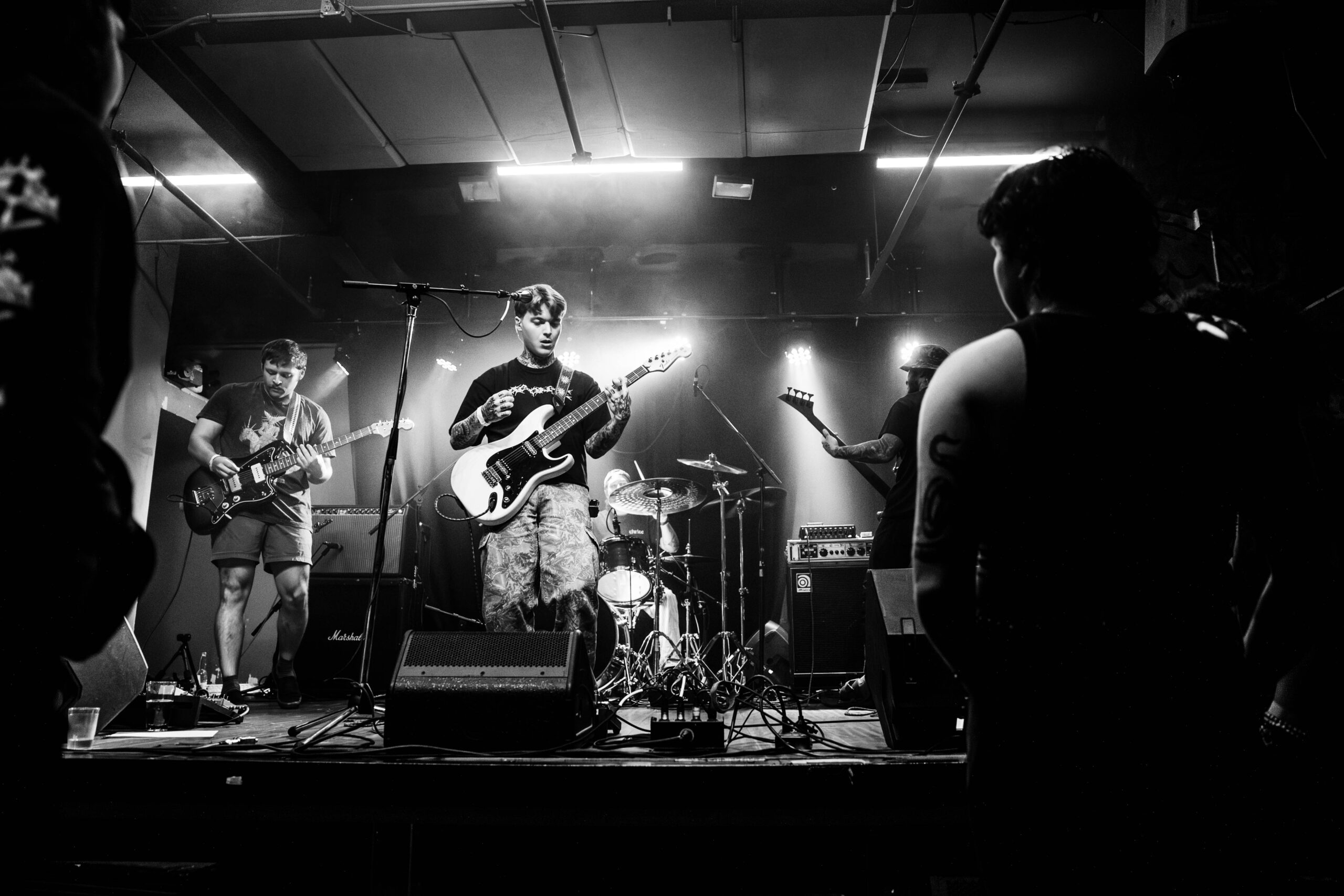 LISTEN: Summer of Peril Craft Cathartic Shoegaze With Stunning Theatrics On “Streetlights”
