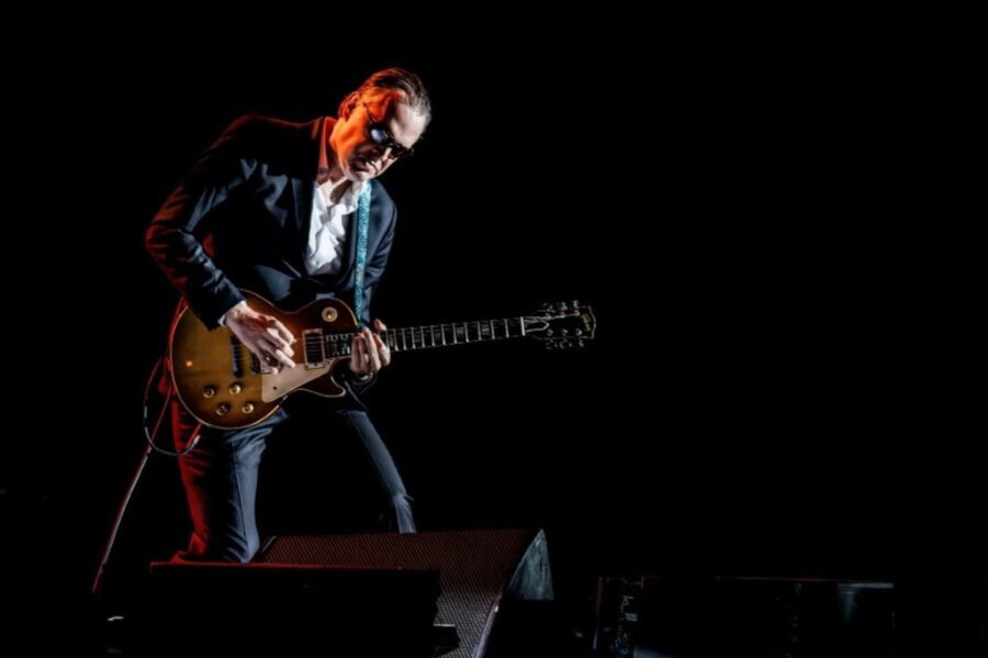 Joe Bonamassa Talks 32 Track Double Album- ‘ B.B. King’s Blues Summit 100’ (INTERVIEW)