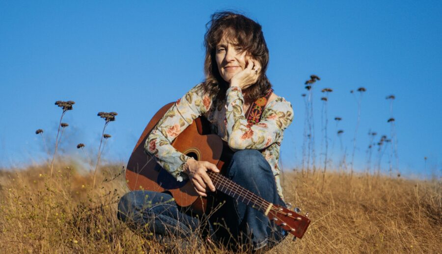 LISTEN: Deborah Crooks’ “Marzipan” Is Folk Rock Bliss With Psychedelic Twists