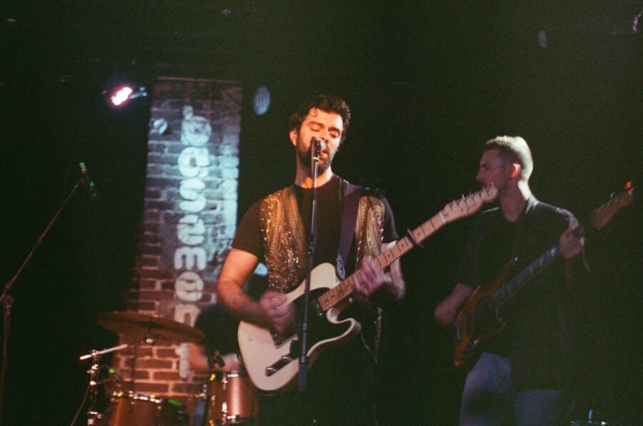 LISTEN: Draped Apes Blends Lo-fi Warmth With Artsy Rock Manevures On “Making It (Up)”