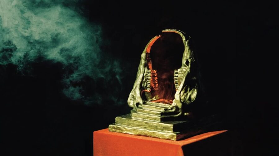 Manic Monday: King Gizzard & The Lizard Wizard Get Brutal With “Organ Farmer”