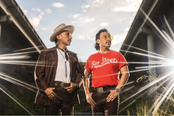 Amos Lee: Last Days at The Lodge - Glide Magazine