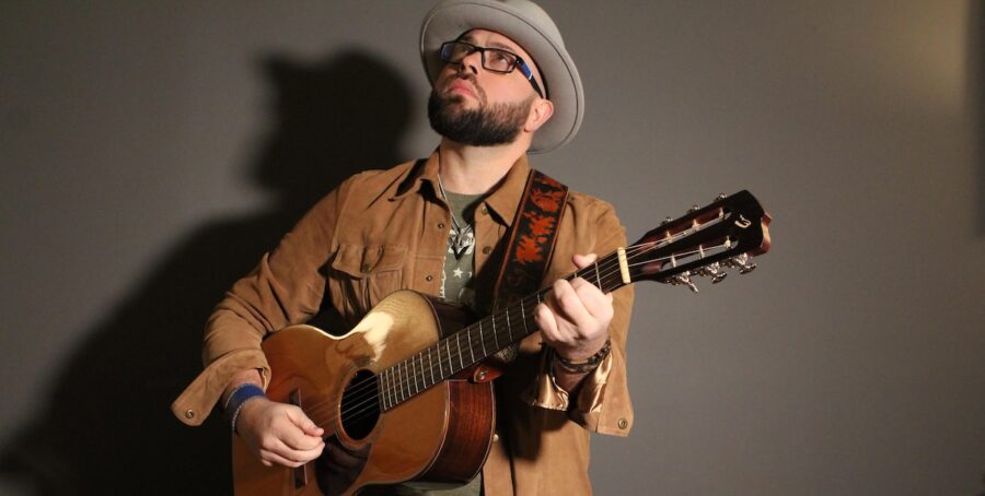 VIDEO PREMIERE: Frank Viele Offers Soulful and Intimate Acoustic Rendition of Bob Seger’s “Against The Wind”