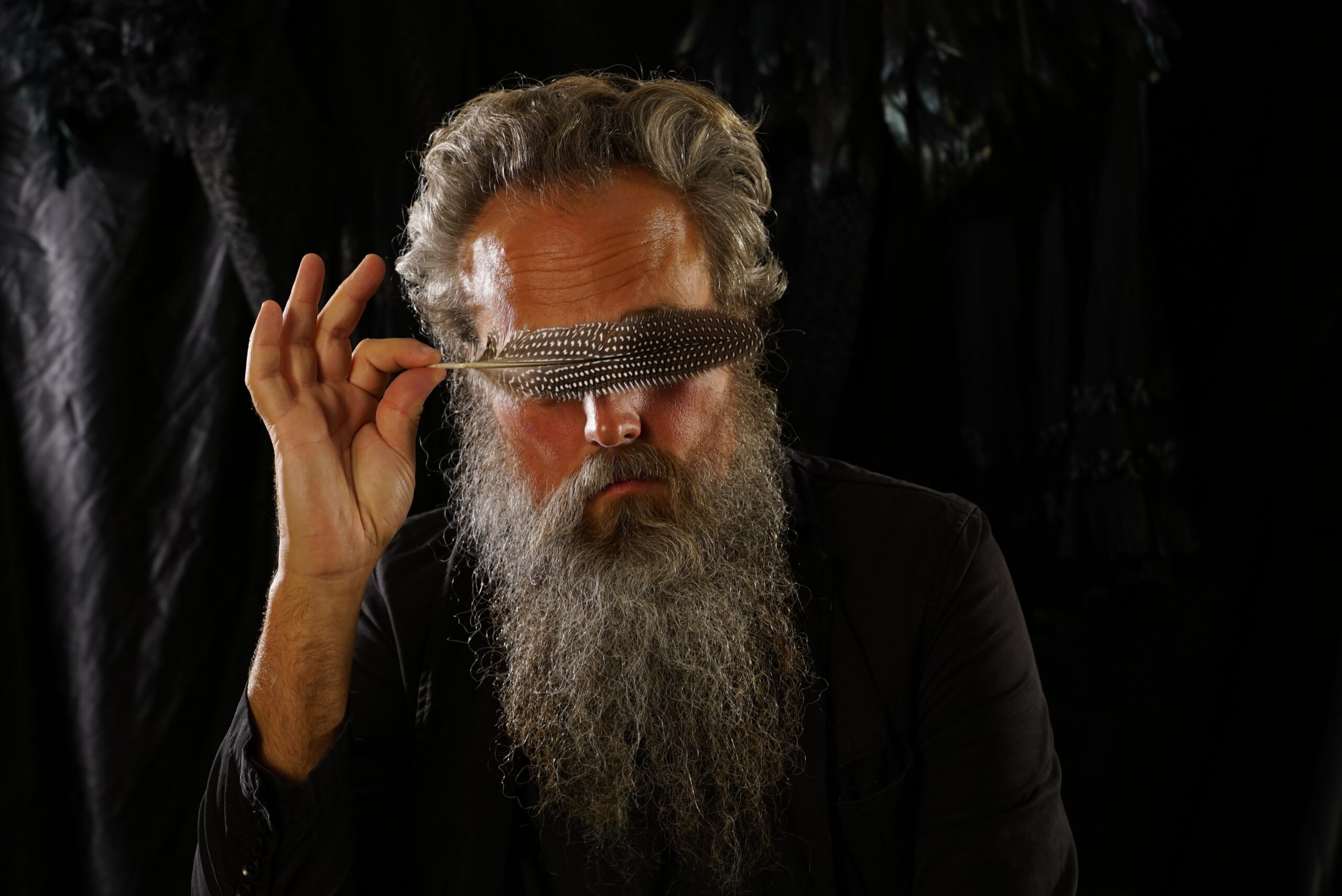 Iron & Wine Announce New Album ‘Hen’s Teeth’ Out February 27th