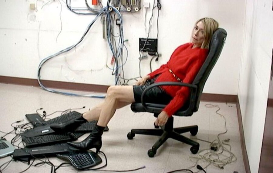 Kim Gordon Reveals Third Solo Album ‘Play Me’