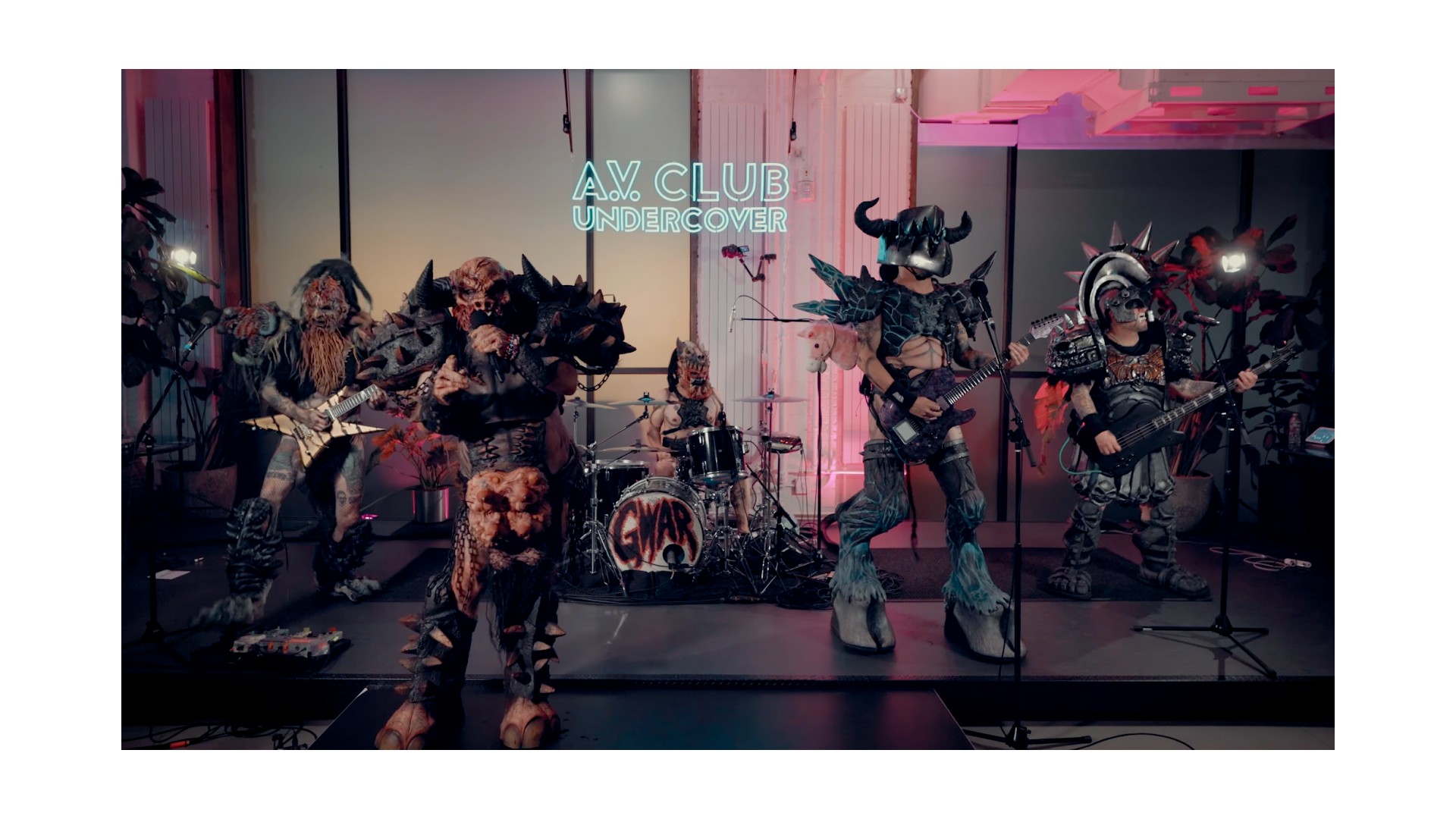 Surfing The Tube: GWAR Covers “Pink Pony Club” & Gorillaz Rollout “Gorillaz – “The Hardest Thing/Orange County”