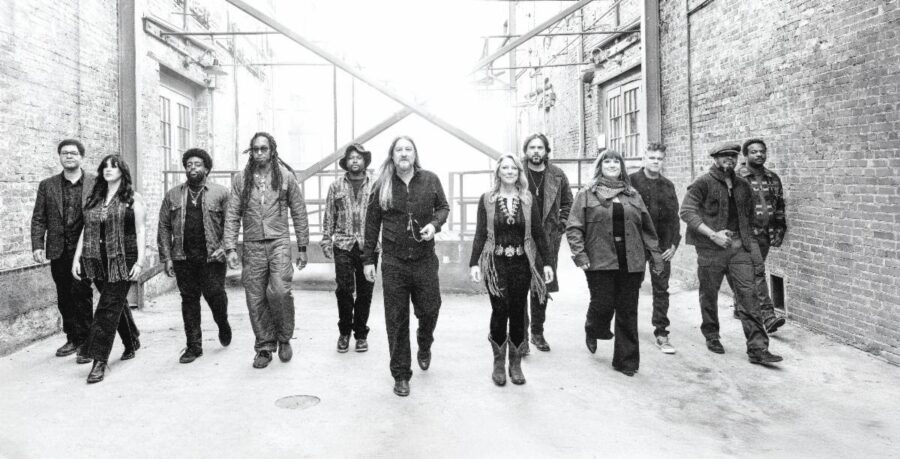 A Fuller, Sharper Tedeschi Trucks Band Emerges on ‘Future Soul’ (ALBUM REVIEW)