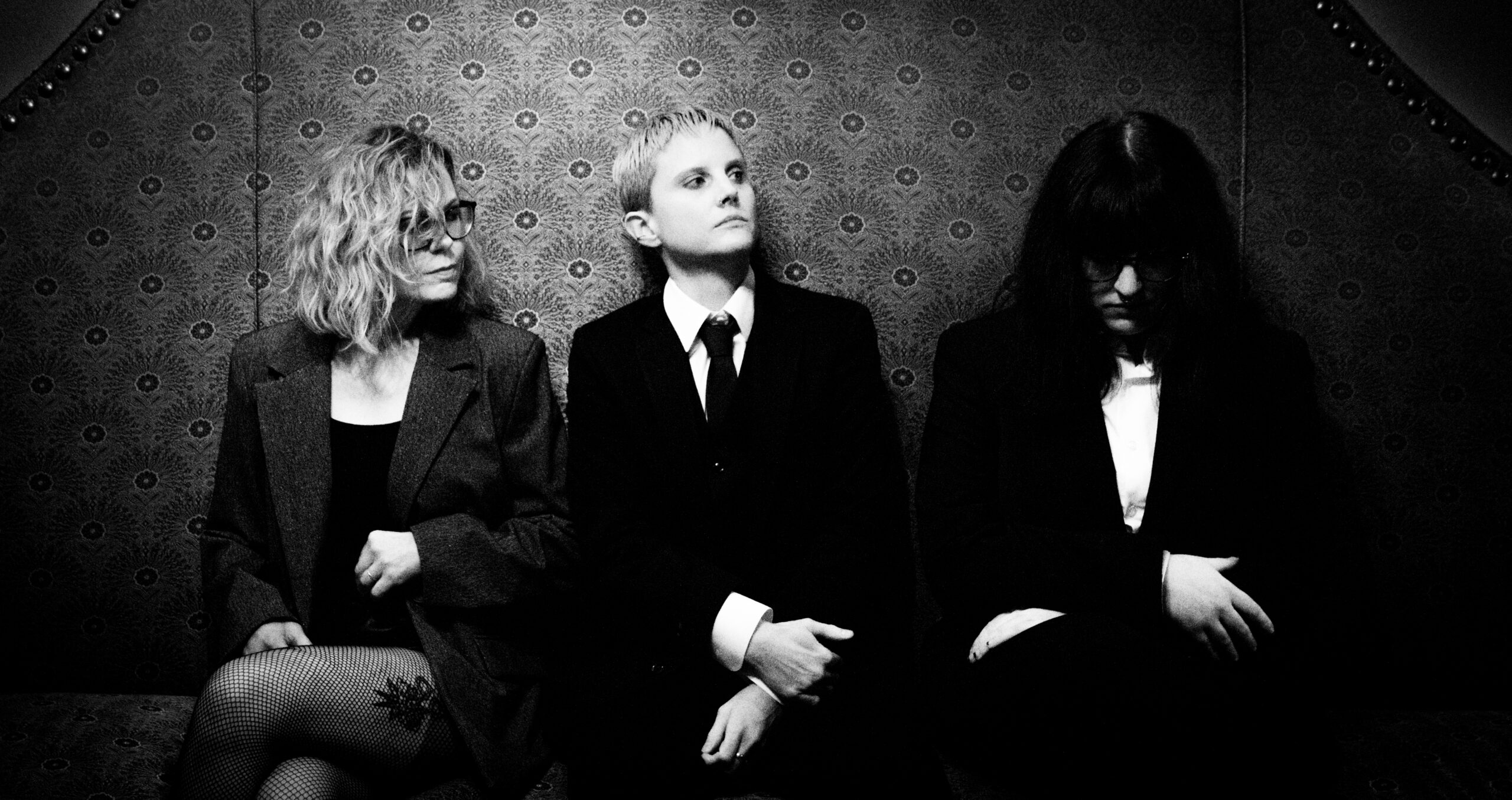 LISTEN: Darkswoon’s “Thread” Is Hypnotic Post-punk With Thrilling Textures