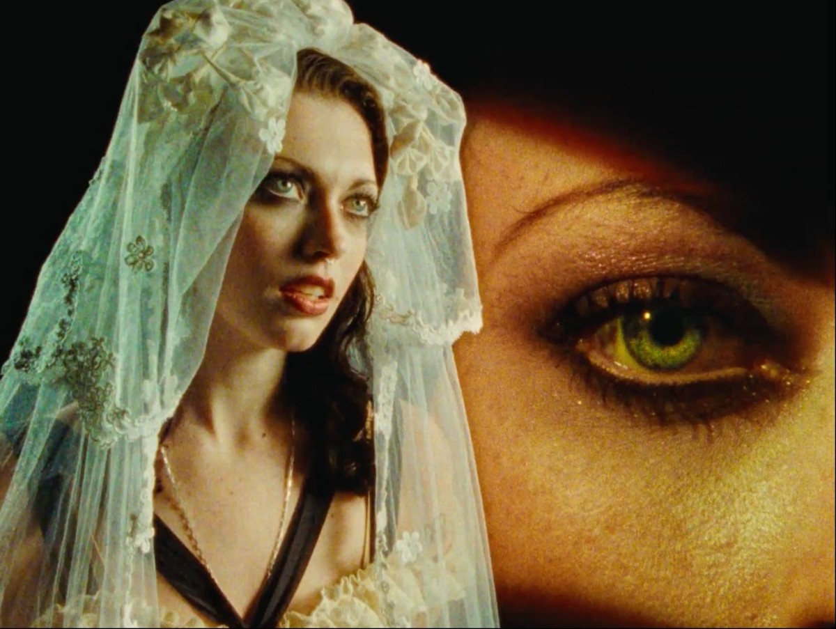 Surfing The Tube: Dave Grohl’s Daughter, Violet, Continues The Family Legacy; Flea Is ‘Thinkin Bout You’; Sarah McLachlan Plays NPR Tiny Desk - Glide Magazine