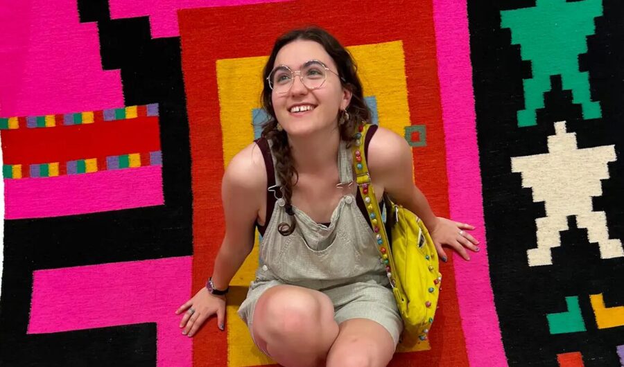 SONG PREMIERE: Eliza Noxon Explores the Tension Between Best and Worst Self on Catchy Indie Rocker “One More Round”