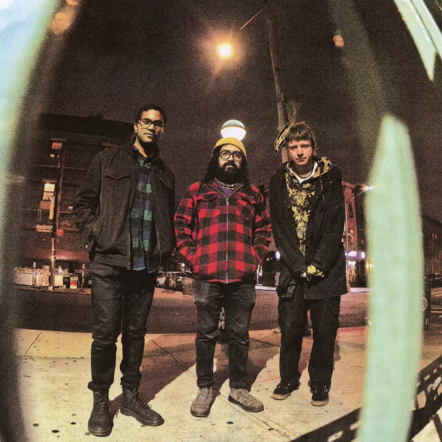 LISTEN: Ringing Establish Individuality On Moving New Single “want2want2”