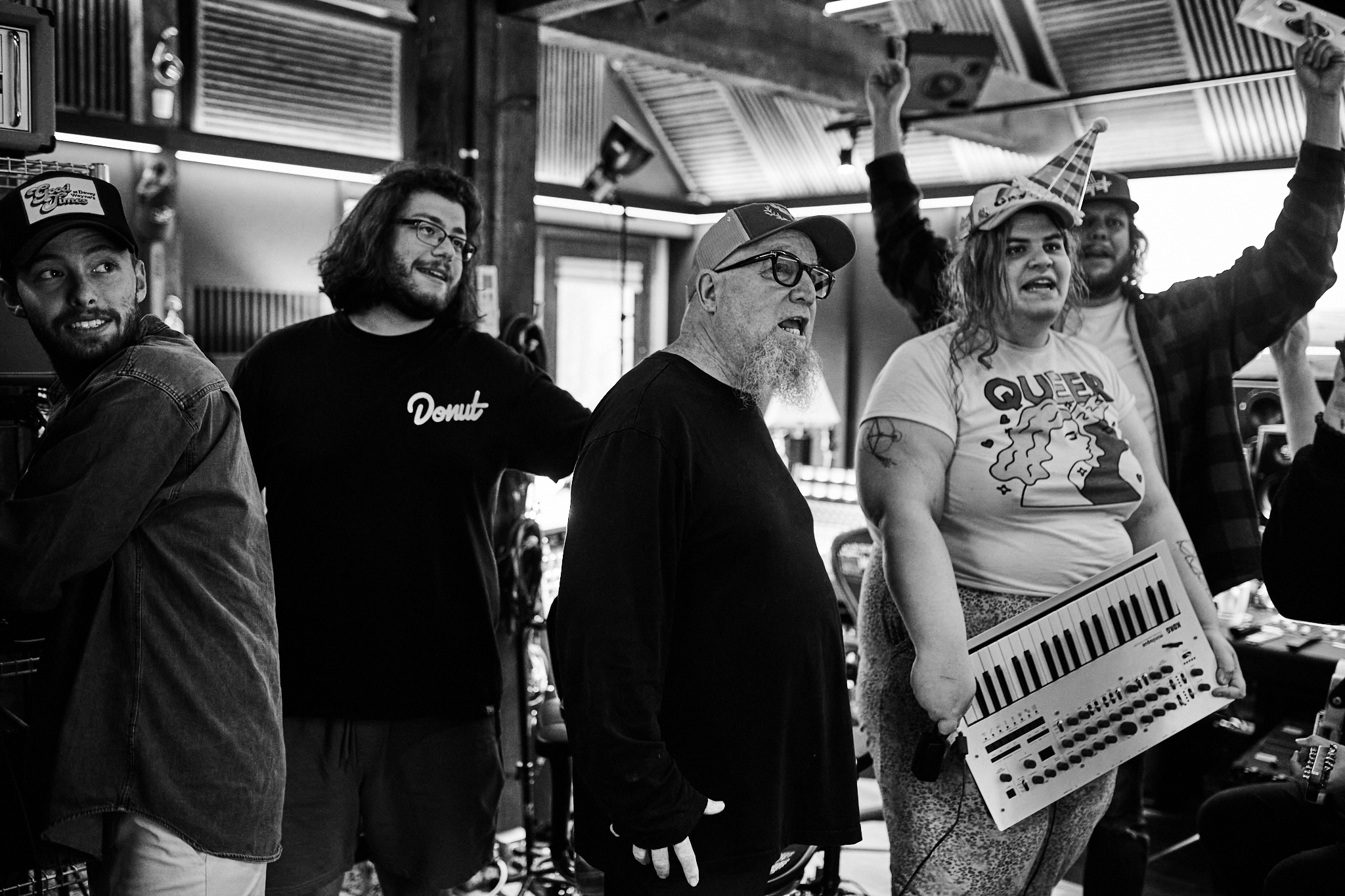 LISTEN: Last Second Dropout's "Apathy" Is Explosive Melodic Punk Bursting With Raw Emotions - Glide Magazine