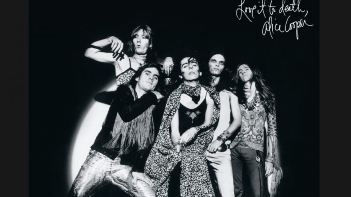 55 Years Ago Today- Alice Coope Releases Breakthrough Album ‘Love It To Death’