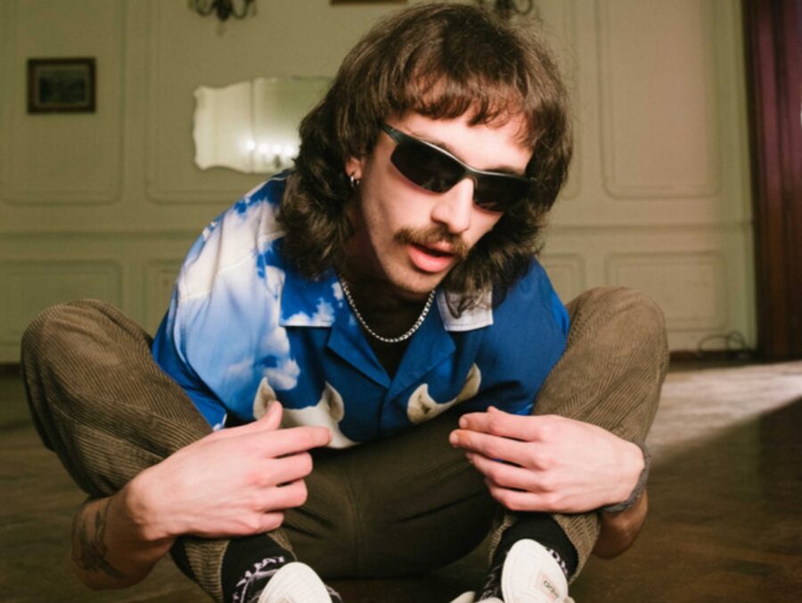 LISTEN: French Fry’s “Apple Pie” Is Refreshing Post-punk With Cartoonish Energy