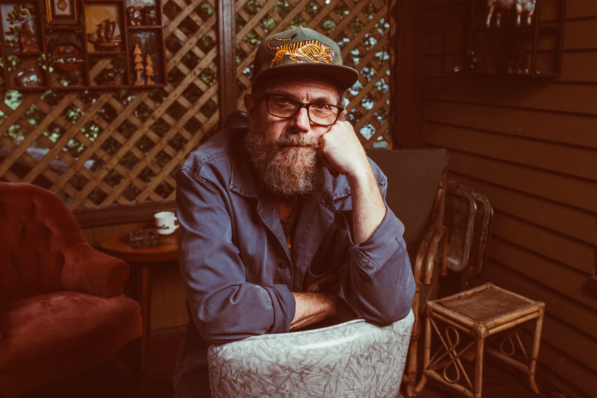 Sounding Arrow Returns With Psychedelic Americana On Immersive ‘SKYMAN’ (ALBUM REVIEW)