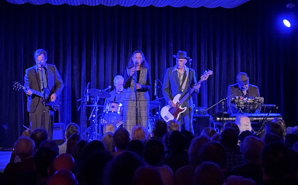 The Delines Perform Slowburning Country-soul Vingettes for Sold-out Crowd at Portland, OR’s Polaris Hall (SHOW REVIEW)