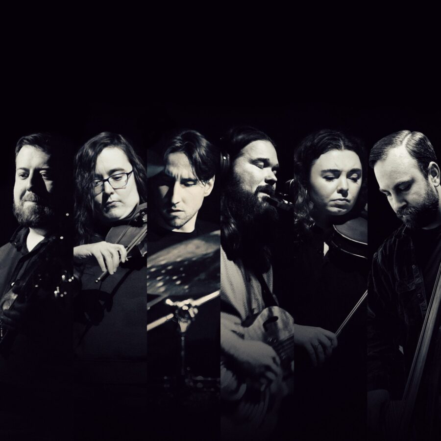LISTEN: Mowesby & The Northern Flicker’s “Retrograde” Is Cathartic & Atmospheric Folk