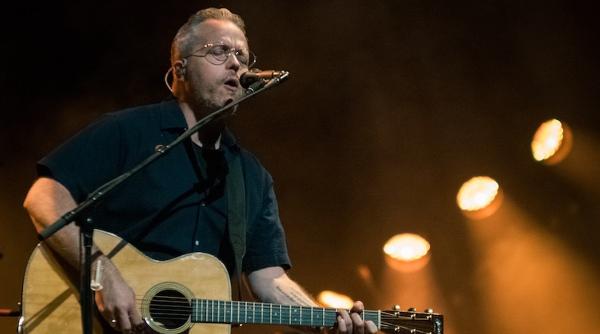 Jason Isbell and the 400 Unit Bring Songs, Stories & Six Strings To Orlando’s Dr. Phillips Center for the Performing Arts (SHOW REVIEW/PHOTOS)