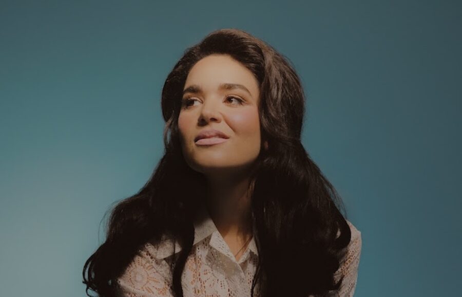 Emily Nenni Injects Classic Country Sounds with Southern Soul on Expansive ‘Movin’ Shoes’ (ALBUM REVIEW)