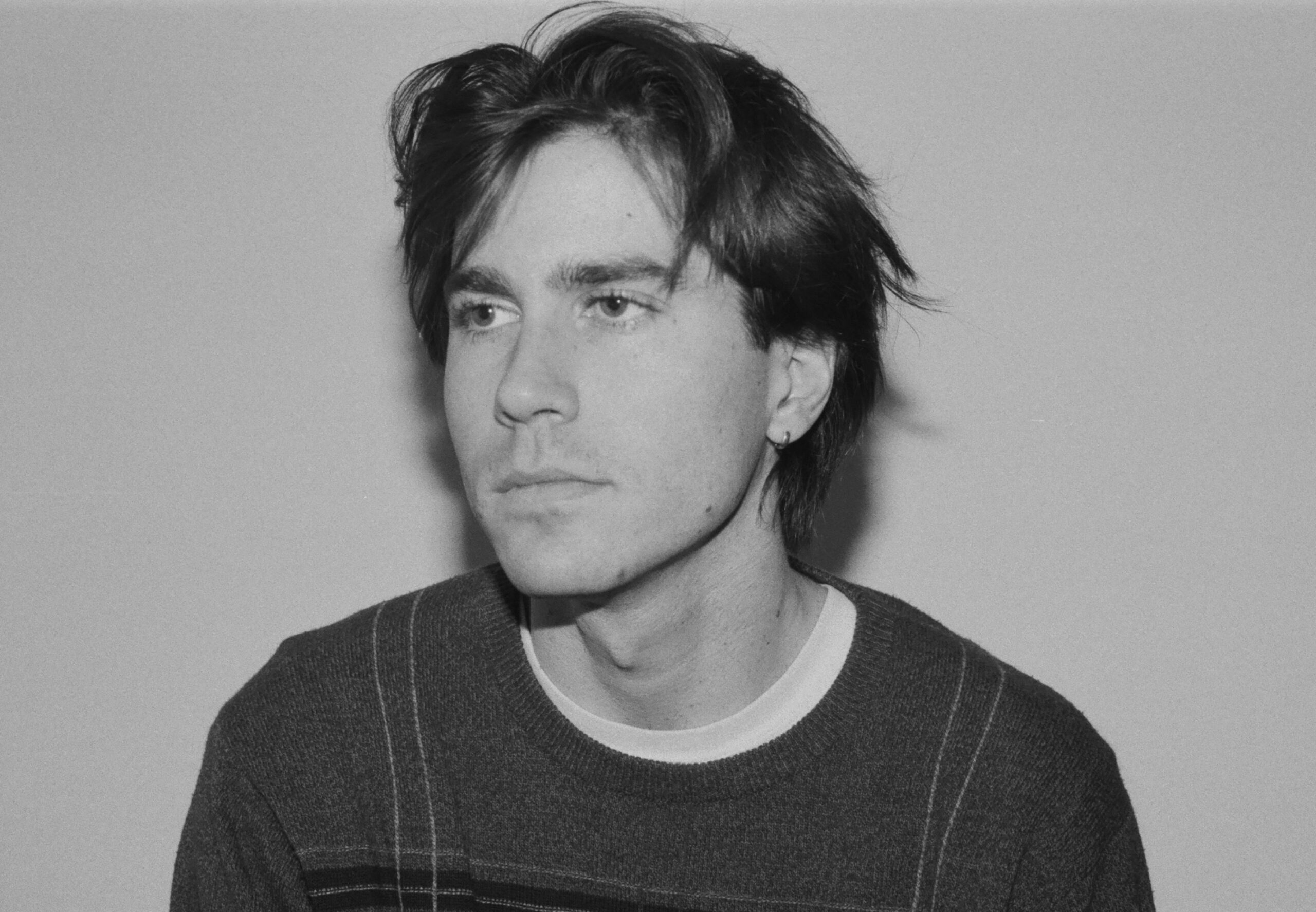 face of ancient gallery Dives Deeper Into Exploratory Folk On Sparse & Poetic Sophomore Effort ‘Like Kites’ (ALBUM REVIEW)