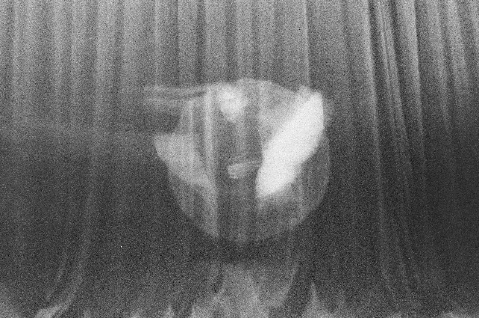 Mad Honey Achieves Individuality Via Thought-Provoking Shoegaze On Vulnerable ‘Bridge Over Cumberland’ (ALBUM REVIEW)
