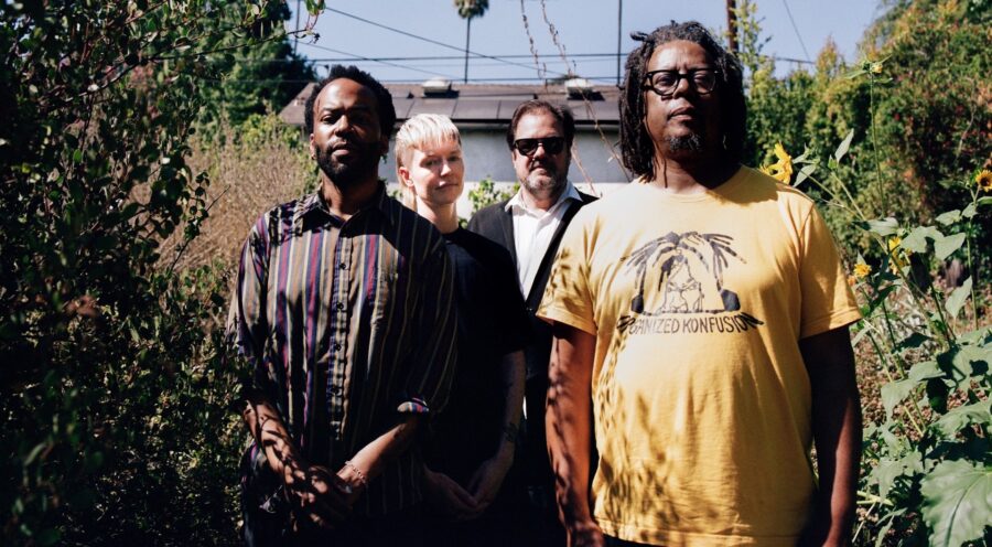 On ‘Happy Today,’ Jeff Parker Reconvenes Lauded ETAIVtet for Joyous, Bright Set of Improvisations (ALBUM REVIEW)